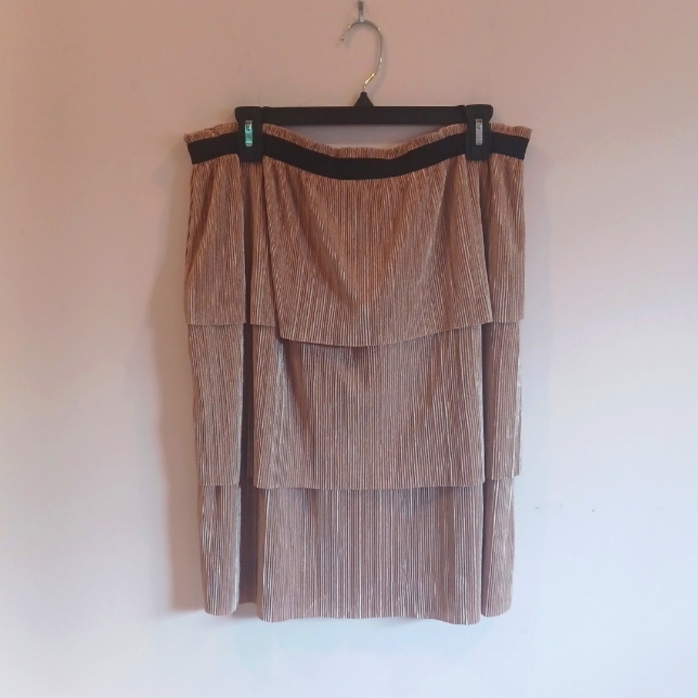 NWT Pull on elastic waist skirt size XL COLLECTION BY BOBEAU
